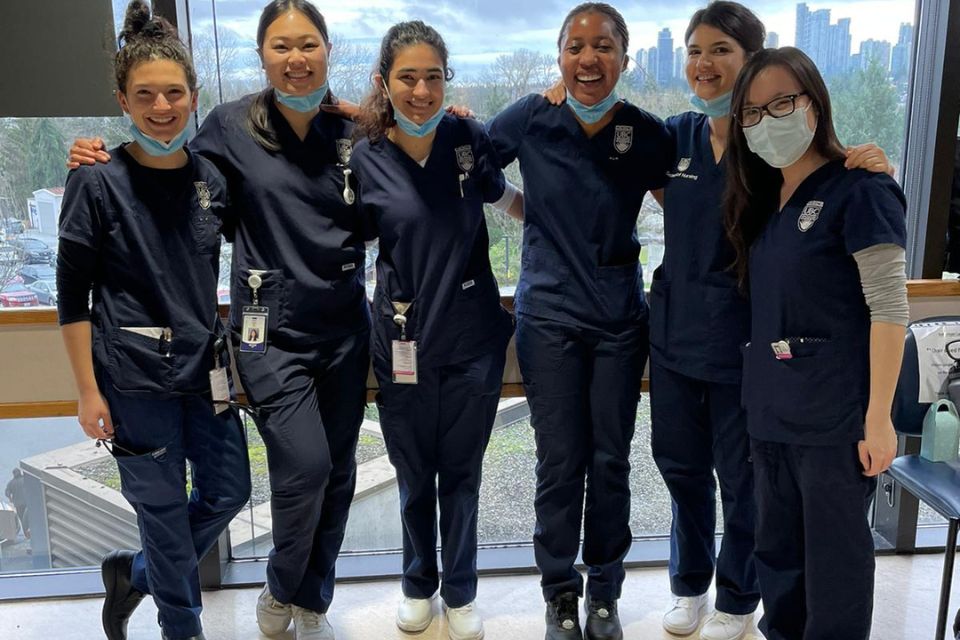 Tamasha Hussein (centre) alongside her first clinical group.