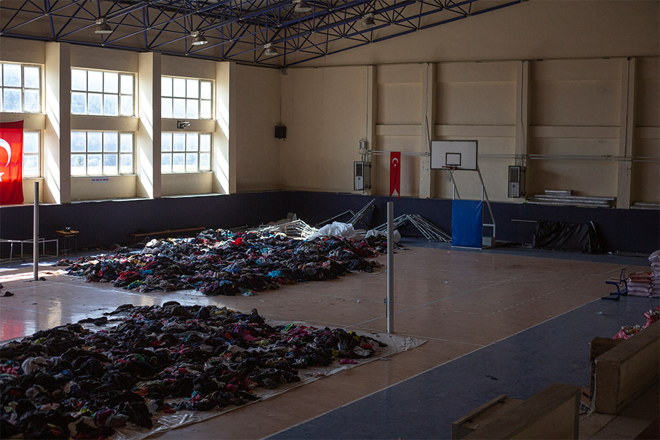A school gym used as a shelter for the displaced after the earthquake