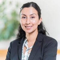 Debbie-Mann-Portrait